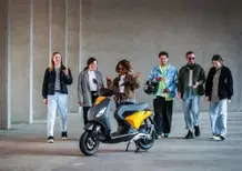 Piaggio e Feng Chen Wang. Mobilità e moda streetwear si fondono
