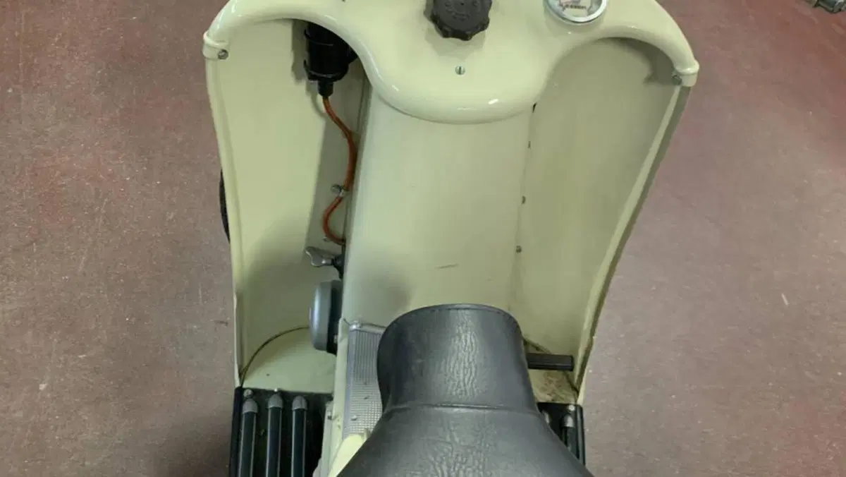 Moto Guzzi   (4)