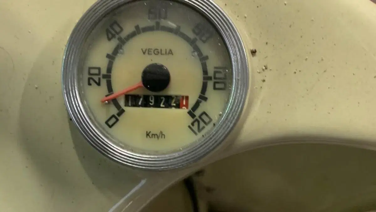 Moto Guzzi   (6)