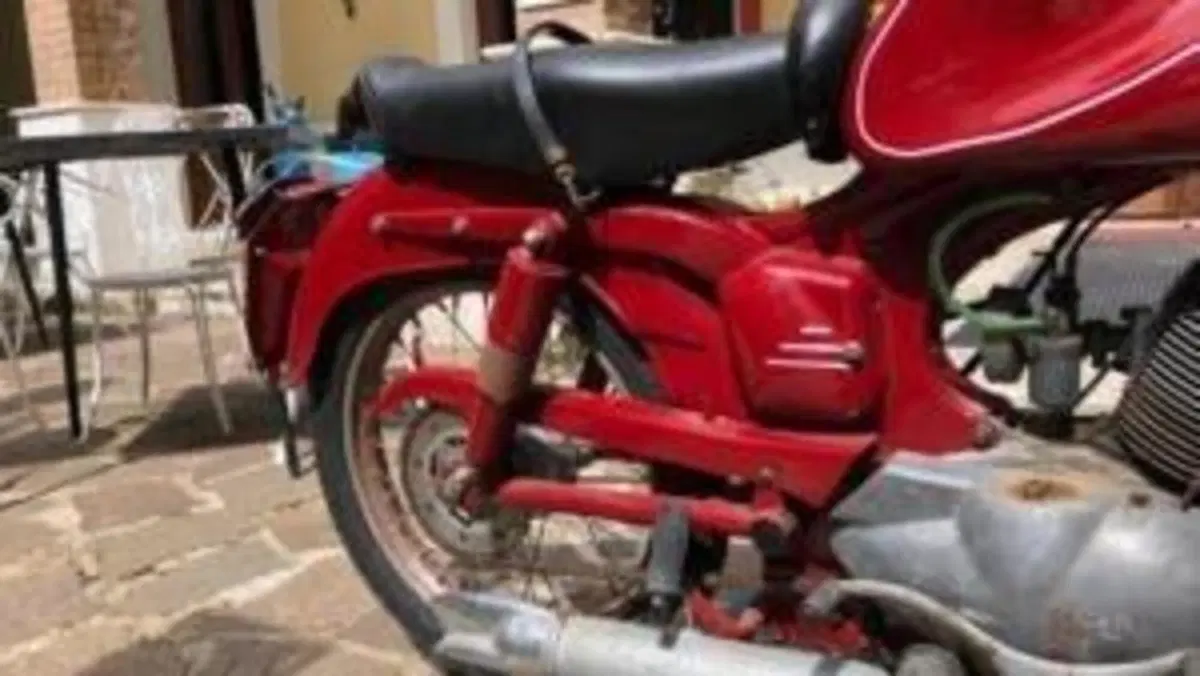 Ducati   (8)