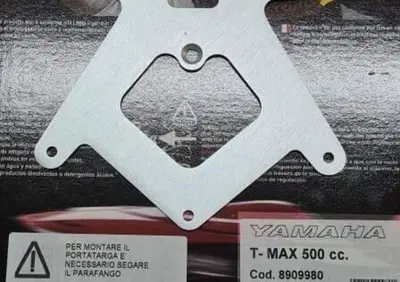 PORTATARGA YAMAHA T-MAX 500 cc Biondi - Annuncio 8544561