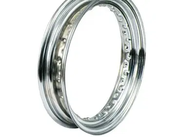 Cerchione 16x3.00 - 40 fori - VLG- cromato rif OEM  - Annuncio 8558141