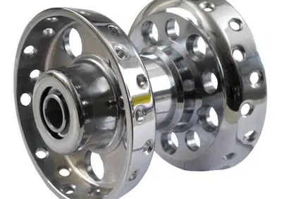 Mozzo anteriore 40 fori Cromo per FL e FX dal 1967  - Annuncio 8559398