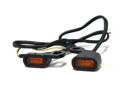 Frecce nere con lenti ambrate omologate a LED per  - Annuncio 8560504