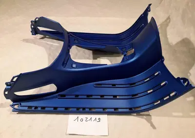PEDANA VESPA GTS SUPER SPORT AZZURRO OPACO - Annuncio 8565357