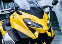 Nuovo Yamaha TMAX 560 2022, foto e dati