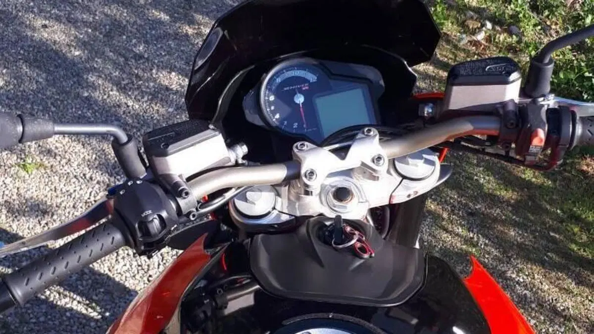 Aprilia Shiver 750 (2010 - 16)  (5)