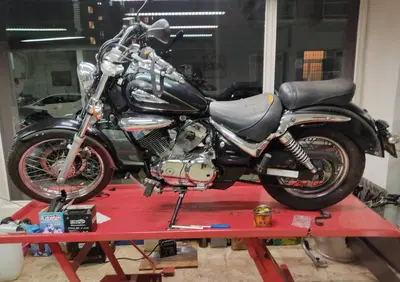 Suzuki VL 250 Intruder - Annuncio 8576323