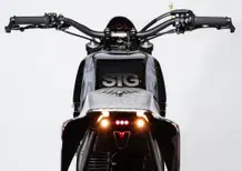 Dalla Pikes Peak la Royal Enfield CROW 865 (un po' Yamaha)