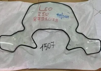 PARABREZZA LEONARDO 250 1999 2001 Aprilia - Annuncio 8608445