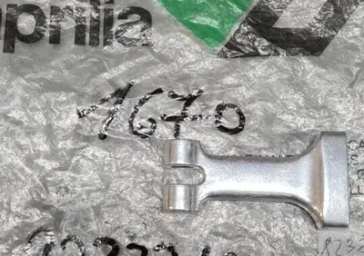 BIELLA REGOLAZIONE FANALE RED ROSE 50 125 Aprilia - Annuncio 8637078