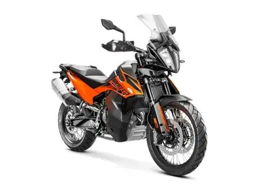 KTM 890 Adventure L (2022) - Annuncio 8317606
