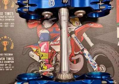 PIASTRE FORCELLE FACTORY RACING Husqvarna - Annuncio 8719936