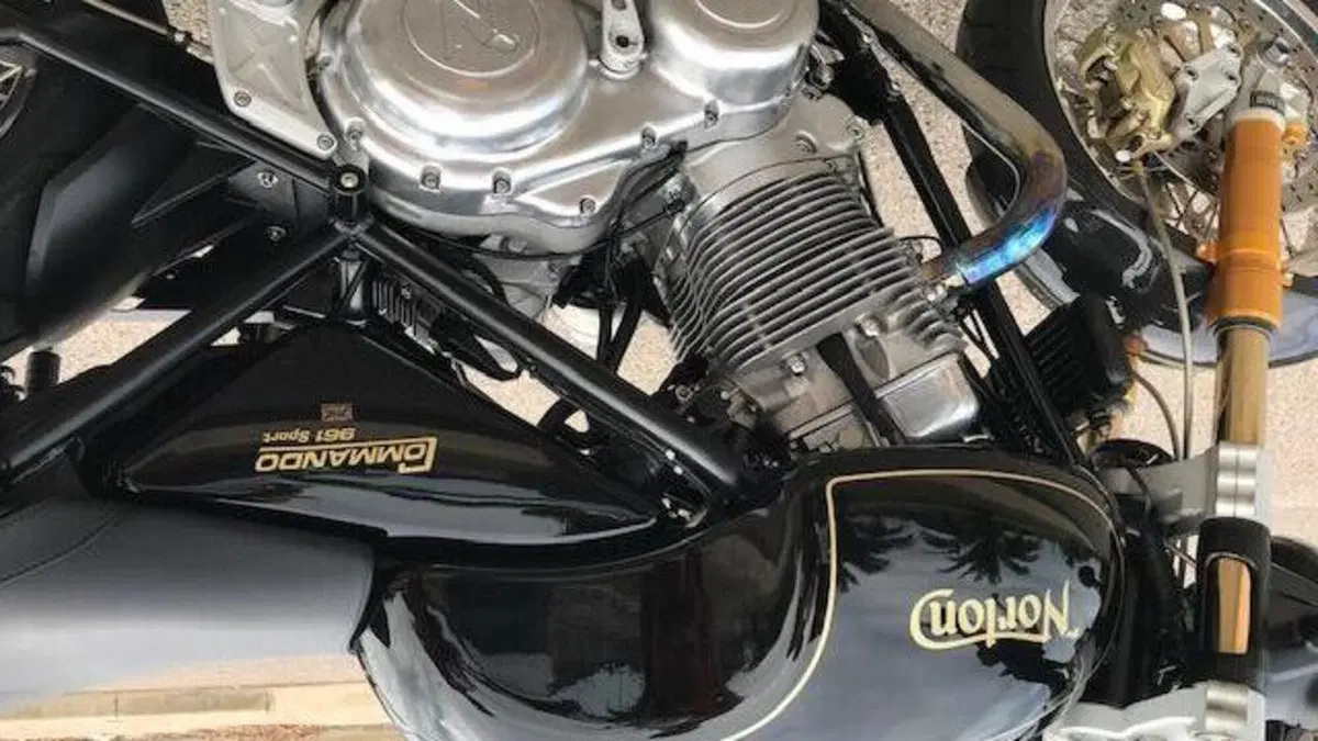 Norton Commando 961 Sport (2011 - 17)  (3)