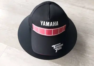 CAPPELLO YAMAHA TENERE NERO - Annuncio 8739840