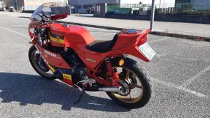Suzuki   (4)
