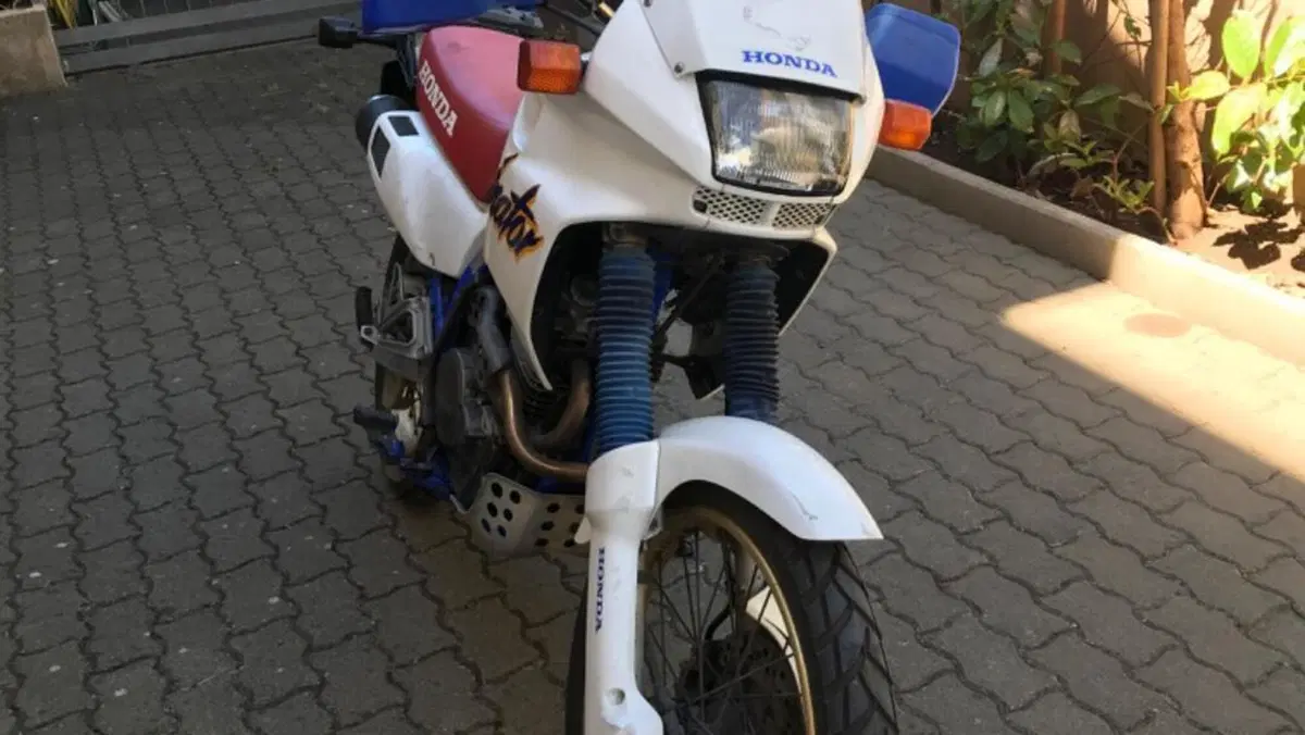 Honda   (9)