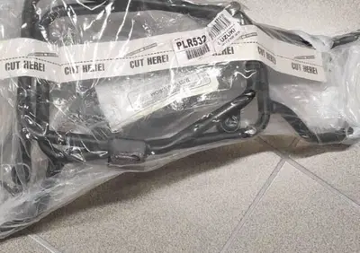 Givi PLR532 supporto bauli lat V-STROM 650 2004-11 - Annuncio 8812483