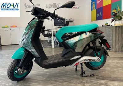 Piaggio 1 Active Feng Chen Wang (2022 - 24) - Annuncio 8841105