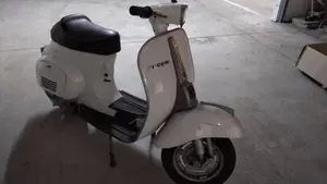 Piaggio   (3)