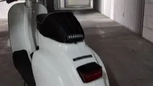 Piaggio   (4)