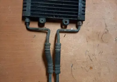 Radiatore olio Kawasaki ZR-7 1999-2004 ,qualche se - Annuncio 8871237