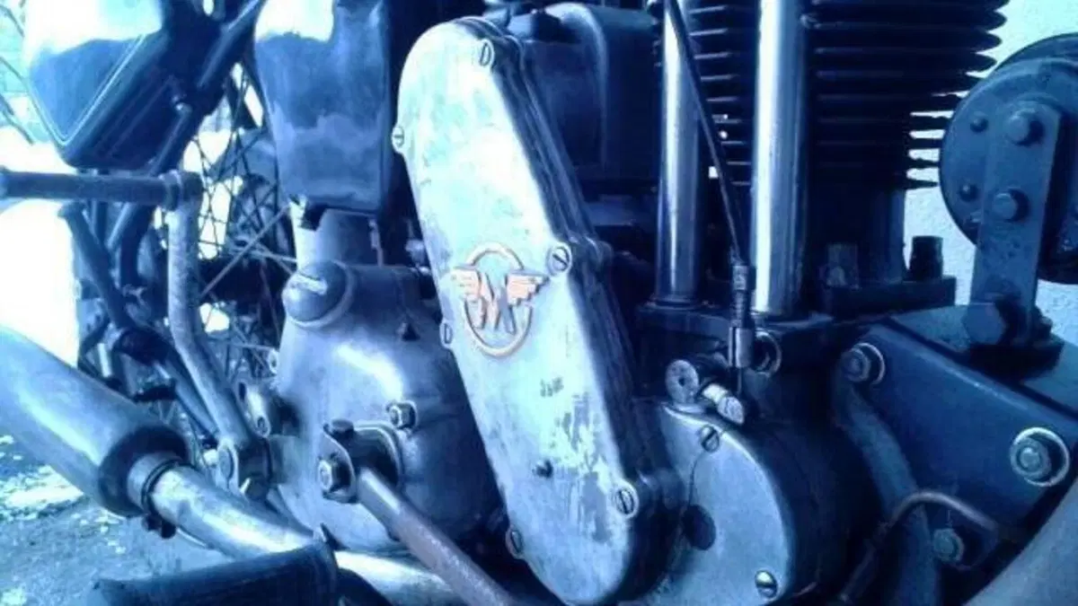 Matchless   (13)