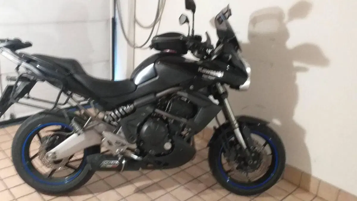 Kawasaki Versys 650 Tourer (2010 - 14)  (2)