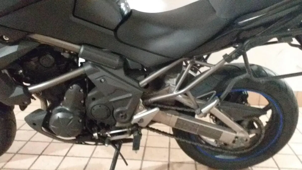 Kawasaki Versys 650 Tourer (2010 - 14)  (6)