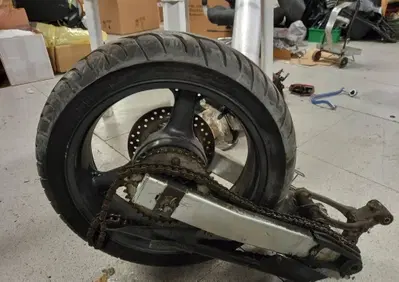 Monobraccio posteriore più cerchio posteriore comp Kawasaki - Annuncio 8875133