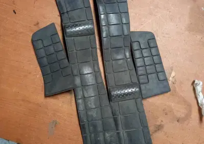 Serie tappetini Burgman Suzuki 2006-2011 - Annuncio 8881117