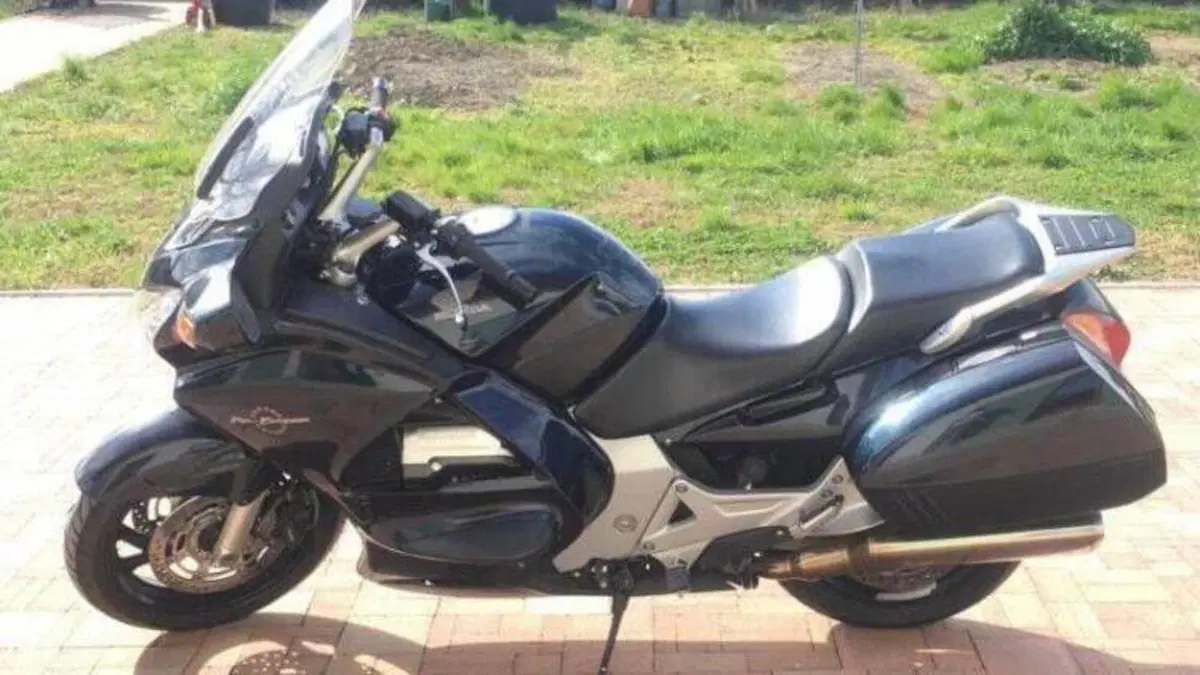 Honda Pan European (2002 - 07)  (2)