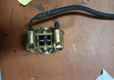 Pinza freno posteriore con tubo Gilera Nexus 500 2 - Annuncio 8900077