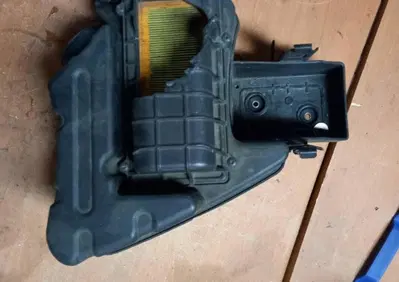 Scatola filtro airbox DANNEGGIATO COME DA FOTO Gi Gilera - Annuncio 8900952