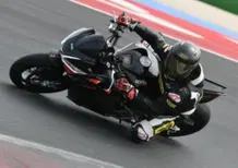 Chi parla solo di carene e cv forse non ha mai provato in pista un'Aprilia Tuono 660 Factory