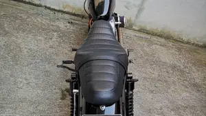 Harley-Davidson 1200 Forty-Eight (2010 - 15)  (5)