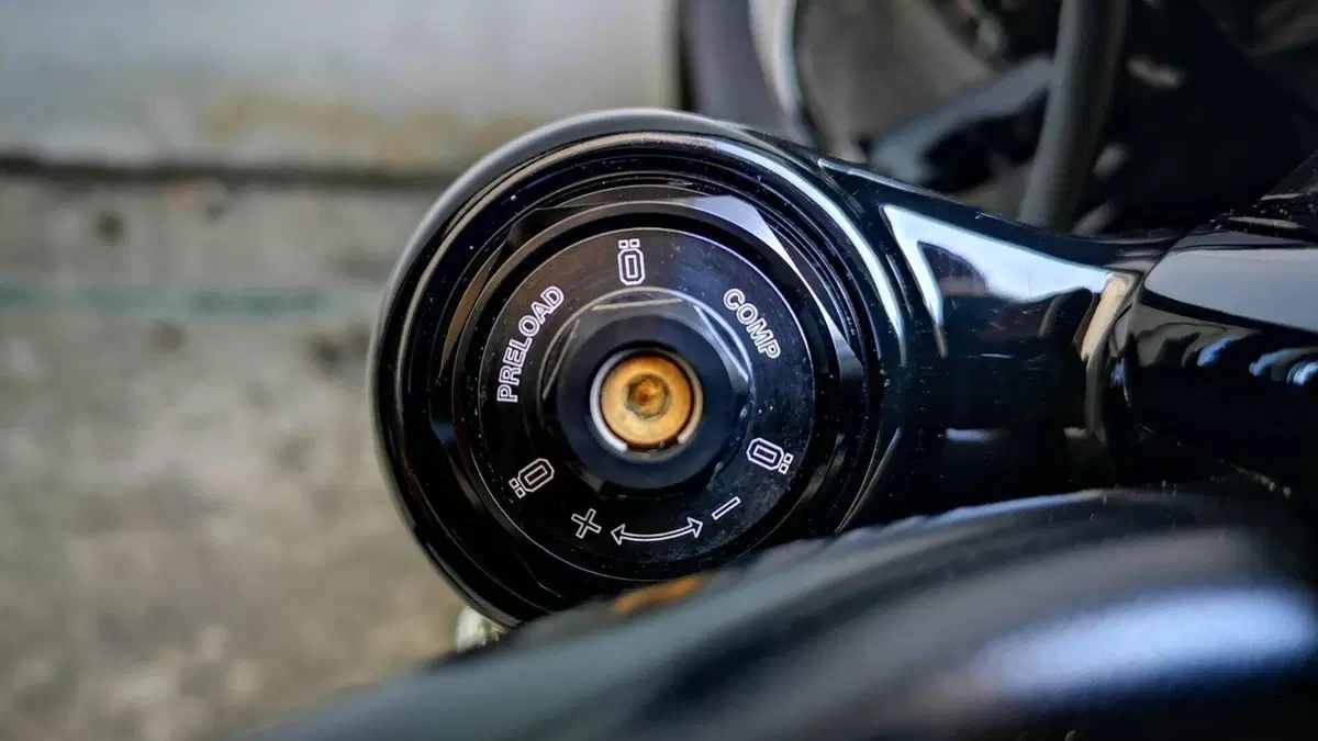 Harley-Davidson 1200 Forty-Eight (2010 - 15)  (7)