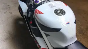 Honda VTR 1000 SP-2 (2002 - 06)  (2)