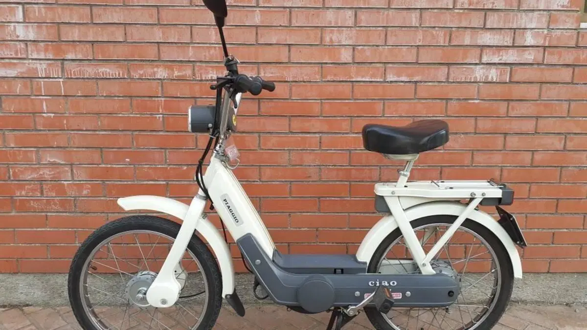 Piaggio   (2)