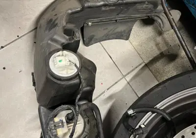 Serbatoio benzina Vespa Gts 300 - Annuncio 8968444