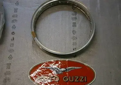 cerchio anteriore Moto Guzzi CERCHIO V7 SPORT ANTERIORE RADAEN - Annuncio 6402370