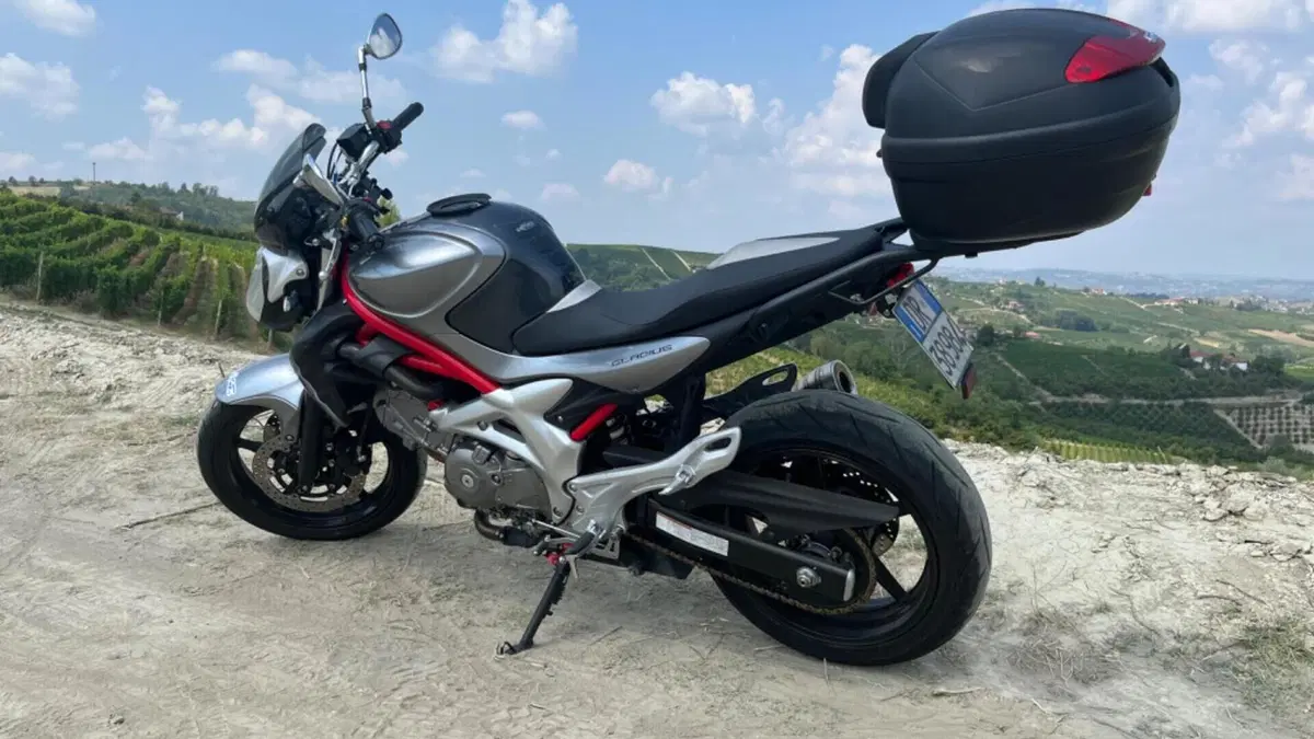Suzuki SV 650 (2006 - 11)  (3)