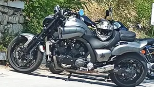 Yamaha VMAX (2008 - 17)  (4)