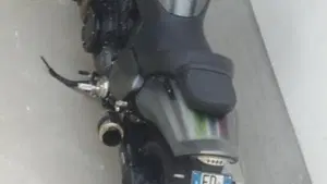 Yamaha VMAX (2008 - 17)  (6)