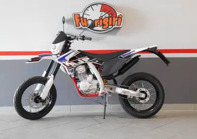 AJP SPR 125 Supermoto (2023 - 26) - Annuncio 9006630
