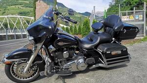 Harley-Davidson 1690 Electra Glide Classic (2010 - 12) - FLHTC 