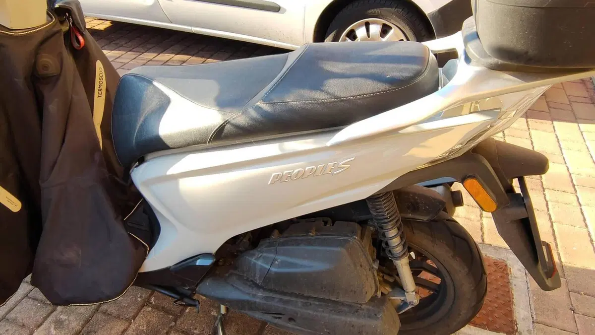 Kymco People 150i S ABS (2020)  (2)