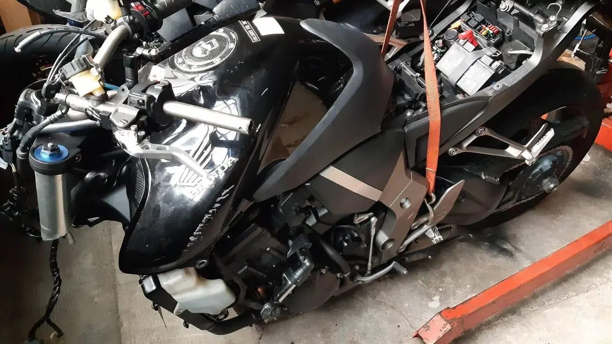 Honda CB 1000 R (2008 - 10) 
