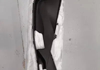 PEDANA SINISTRA PER HONDA PCX 125 CODICE 64321K35V - Annuncio 9042174