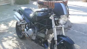 Ducati Monster S2 R Dark (2004 - 06)  (2)